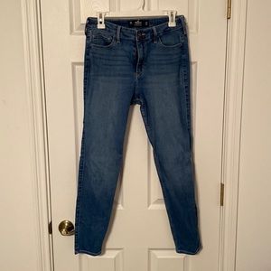 Hollister skinny jeans!